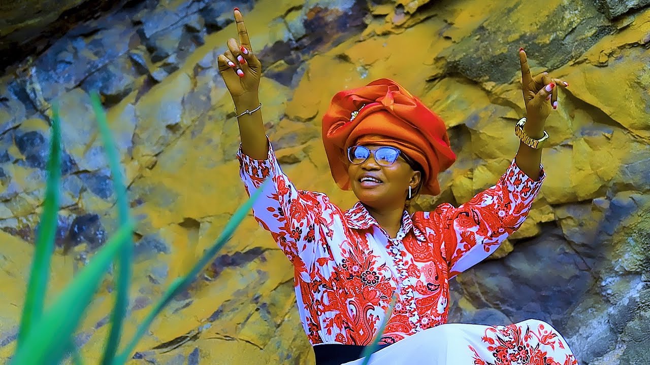 NI DATA WA TWESE BY SHADIA (Official 4k Video)