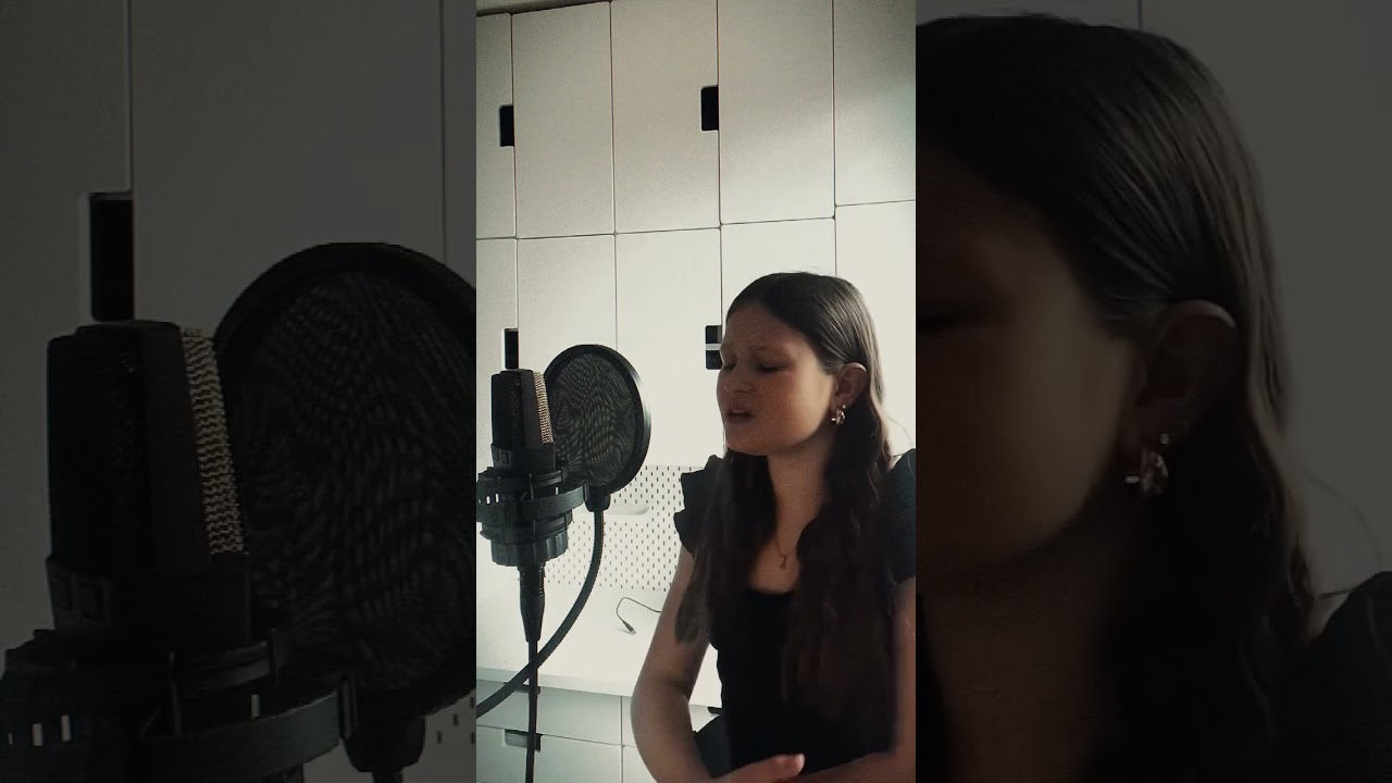 John Legend - All Of Me ( cover by Amelia Sobala ) ​⁠                     @johnlegend