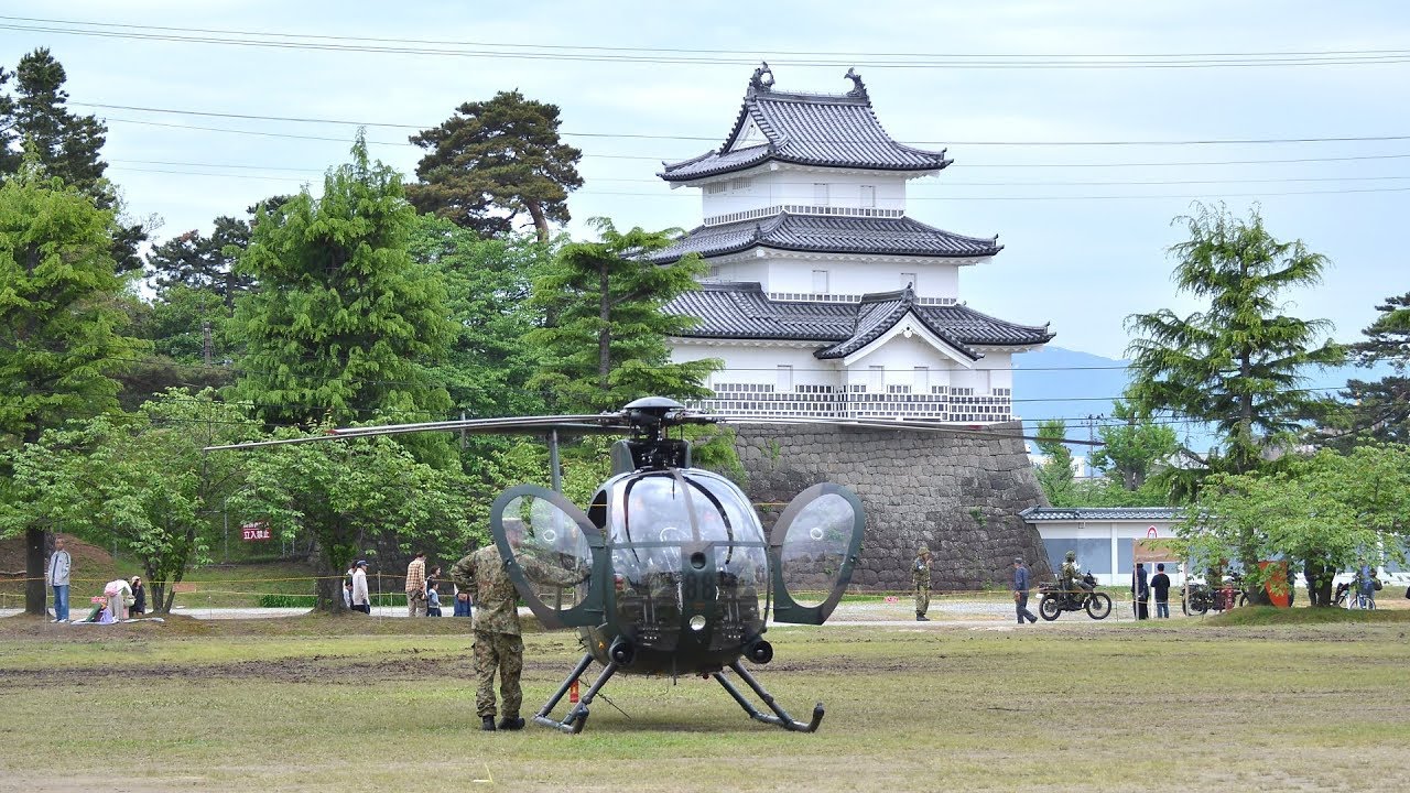 【2020年に全機退役済】陸上自衛隊 OH-6D（カイユース）観測ヘリコプター 着陸・給油｜第12ヘリコプター隊所属機 新発田駐屯地 2018｜Japan's OH-6D Cayuse Landing