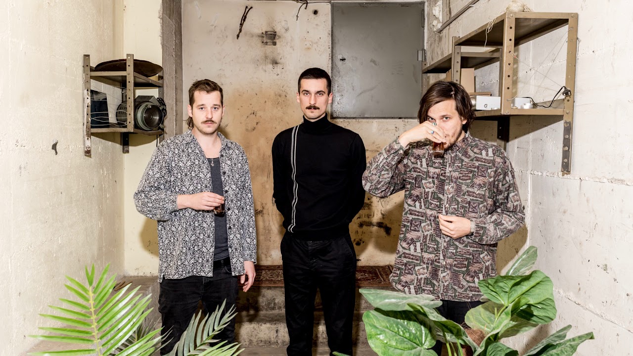 International Music - Du Hund