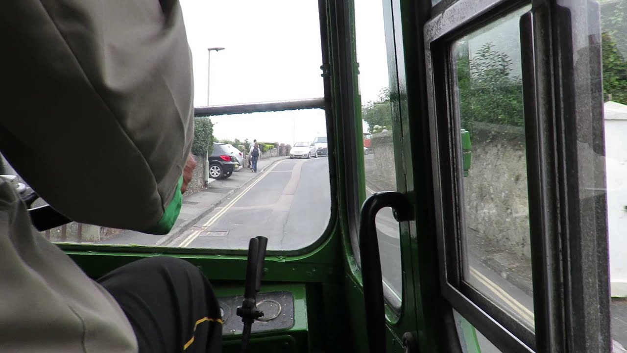 Vintage Bristol K6B 959 (KUO 972) grinds to a halt on a steep hill