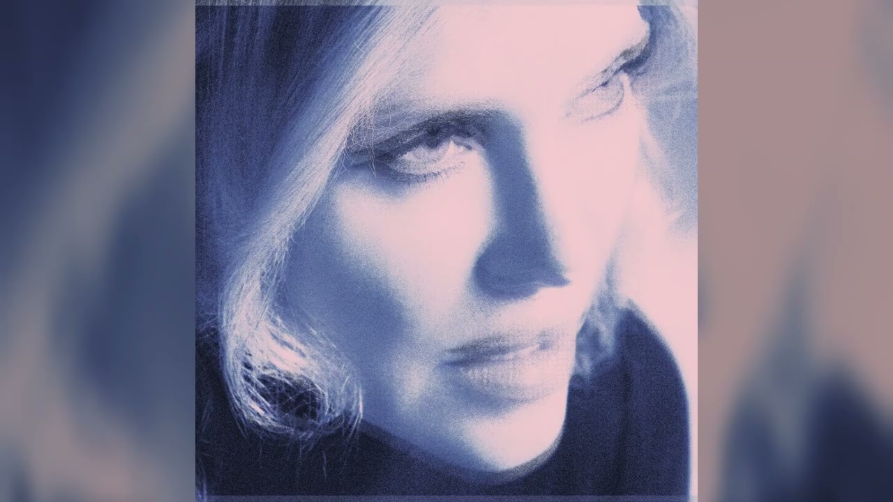10 - Ingrid Superstar - Britta Phillips - Luck or Magic