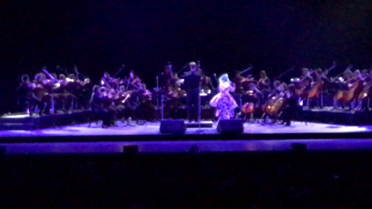 Björk — Aurora
