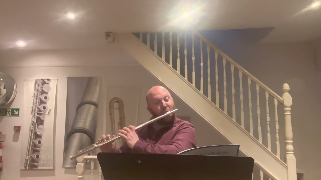 Boehm - No.2 from 24 Caprices for flute op.26. Roderick Seed