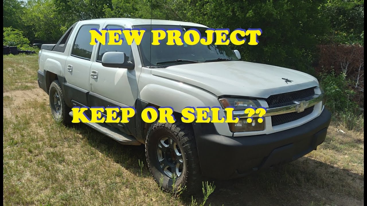 I traded for a 2002 Avalanche. New project! Good deal? Keep or sell? Let's check it out!