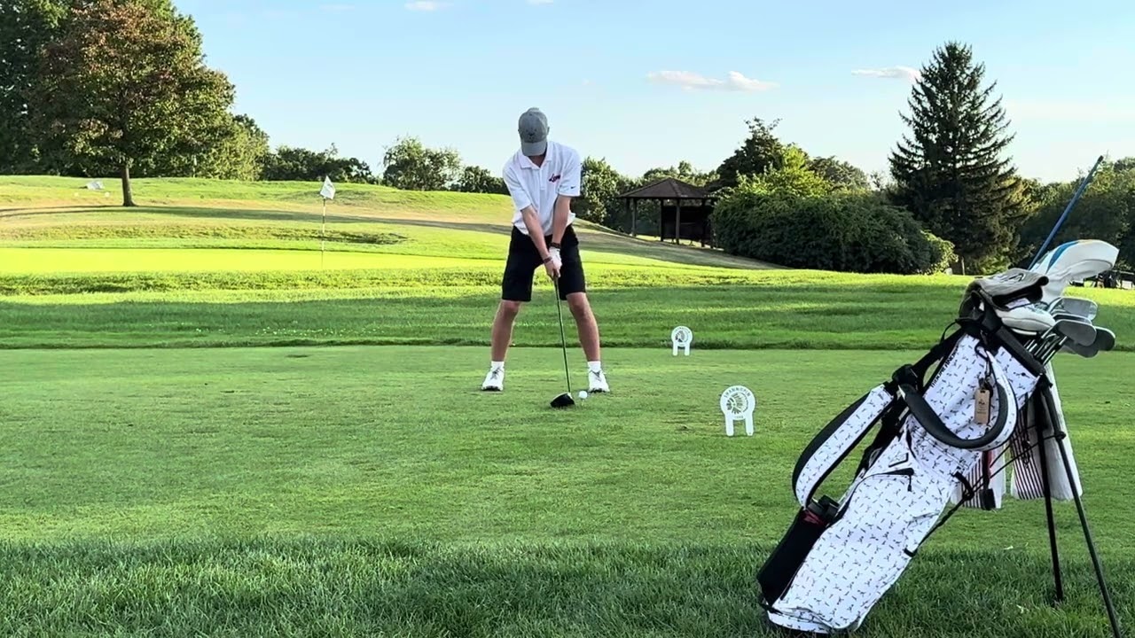 September 2nd, Hole 9, par 4 at Shannopin CC average at a 3.56  #ShannopinCC #golf #avonworth 