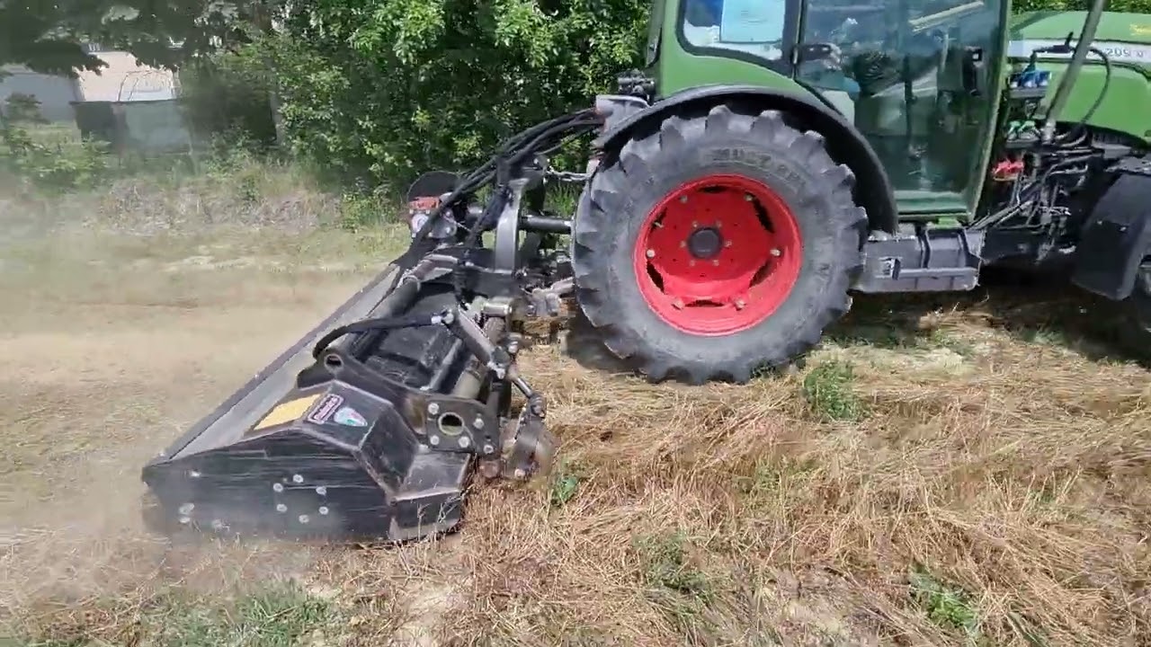 AGRIPIÚ & PALLADINO: TRINCIASARMENTI TDS CON RUOTE IDRAULICHE + FENDT