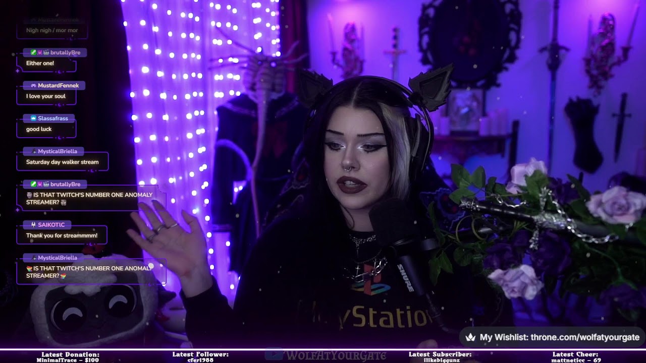 ✨Live:  PLAYING MY VERY FIRST RESIDENT EVIL GAME✨