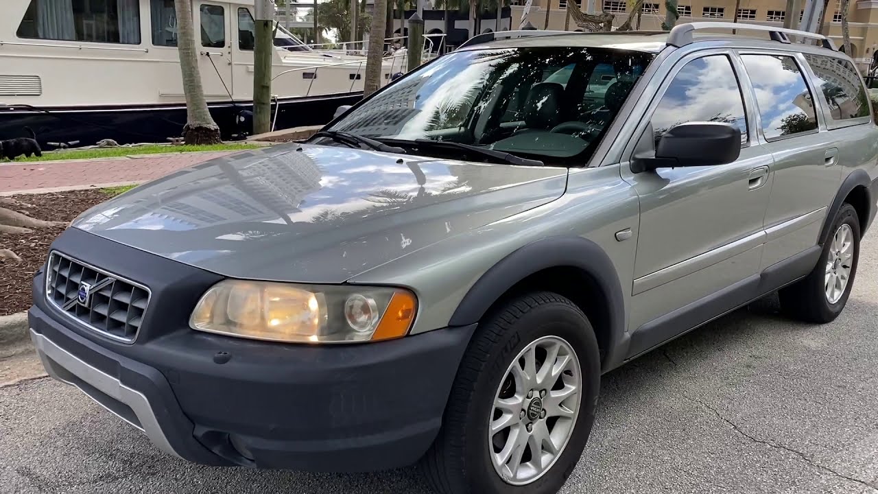 2005 Volvo XC70 Cross Country AWD