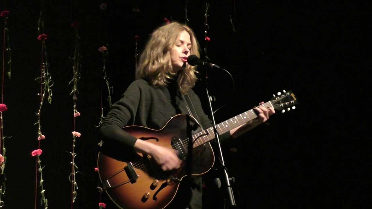 CHARLA -CONCIERTO CHRISTINA ROSENVINGE I