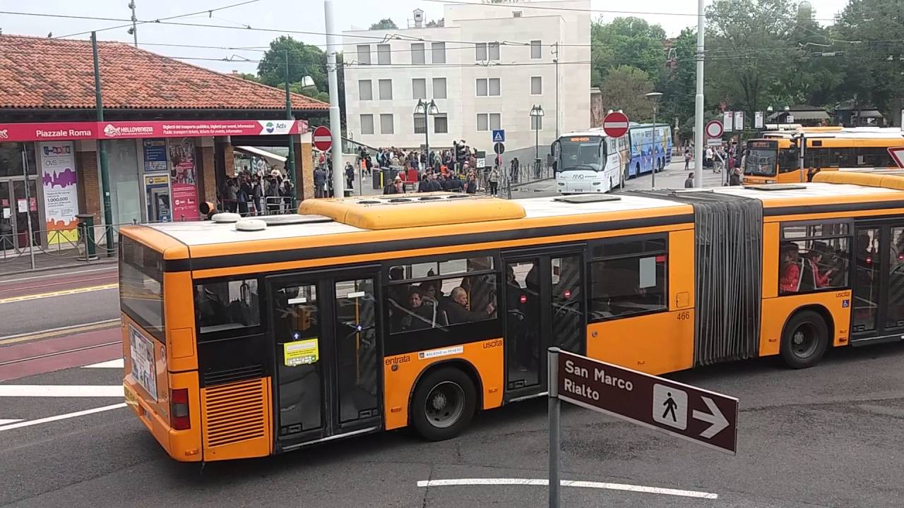 ACTV Venezia, arrivi e partenze dei mezzi dal Piazzale Roma
