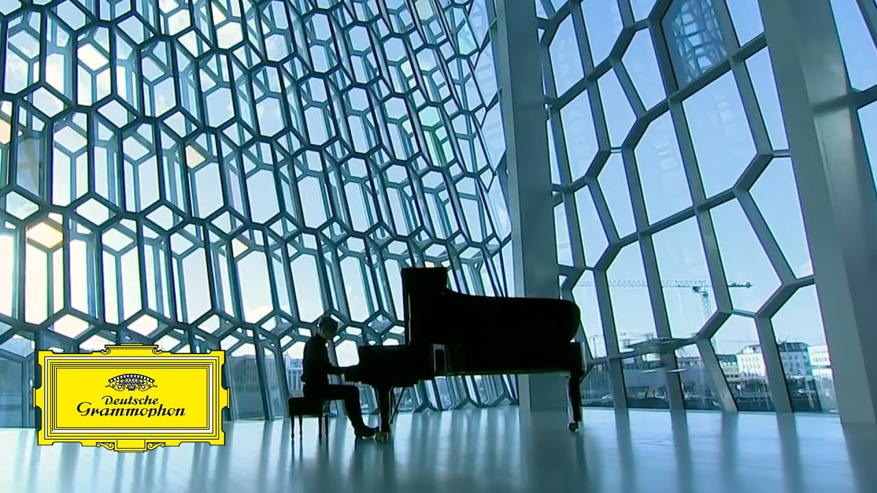 Víkingur Ólafsson - Philip Glass: Étude No. 13