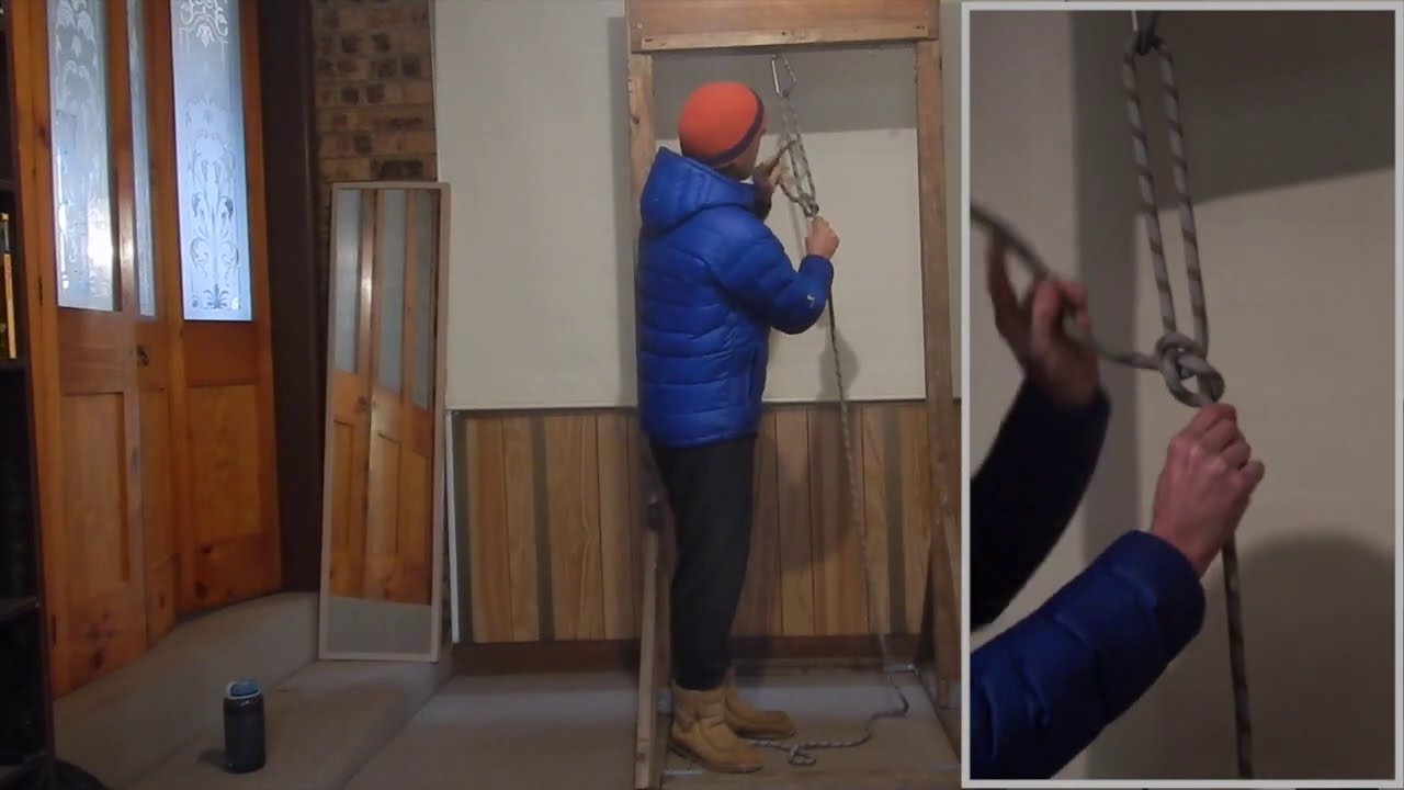 2 Minutes on Rope - Bowline