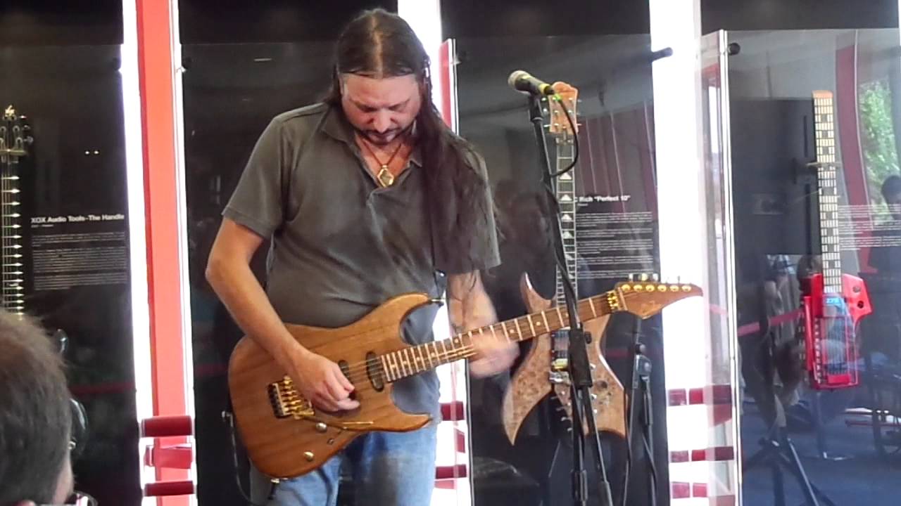 Reb Beach performing Black Magic on 6/16/2012