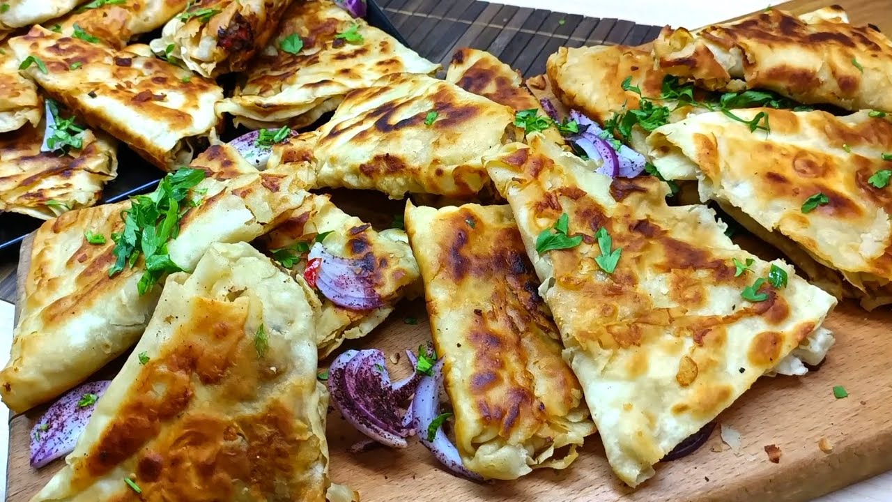 رقاق العيد مش صواني وبس ❌الرقاق  الناشف بطريقه جديده (مثلثات الرقاق) كده هترتاحى جدا