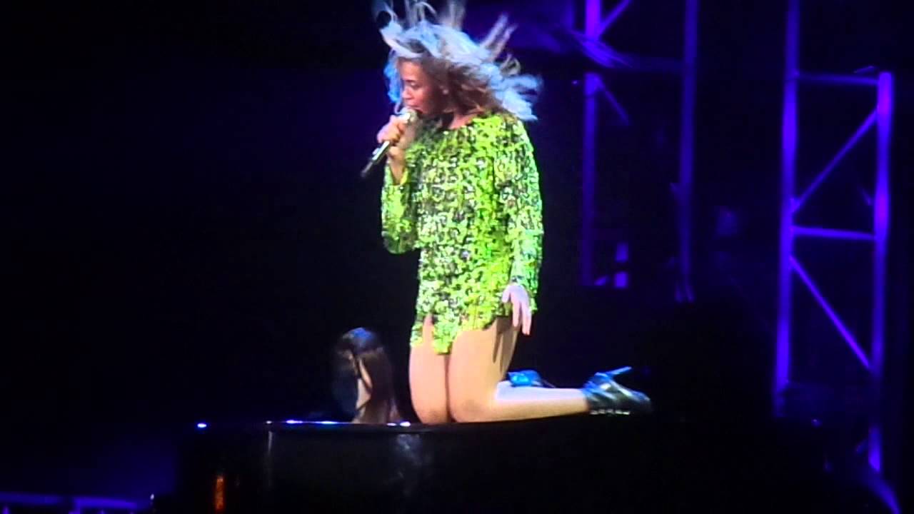 Beyoncé - 1+1 (Fortaleza, Brazil)