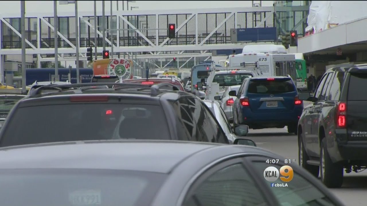 Uber, Lyft Closer To Picking Up Passengers At LAX