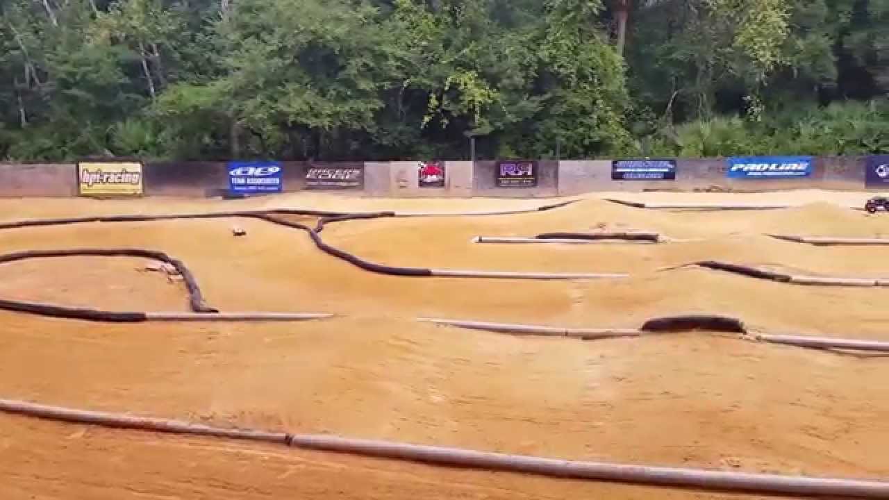 Nikko Dictator track test