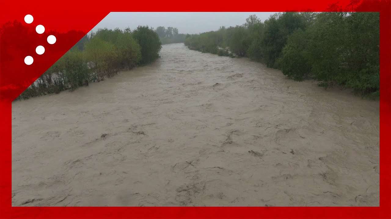 Piacenza, la piena del Nure: le immagini girate all'altezza del centro abitato di Pontenure