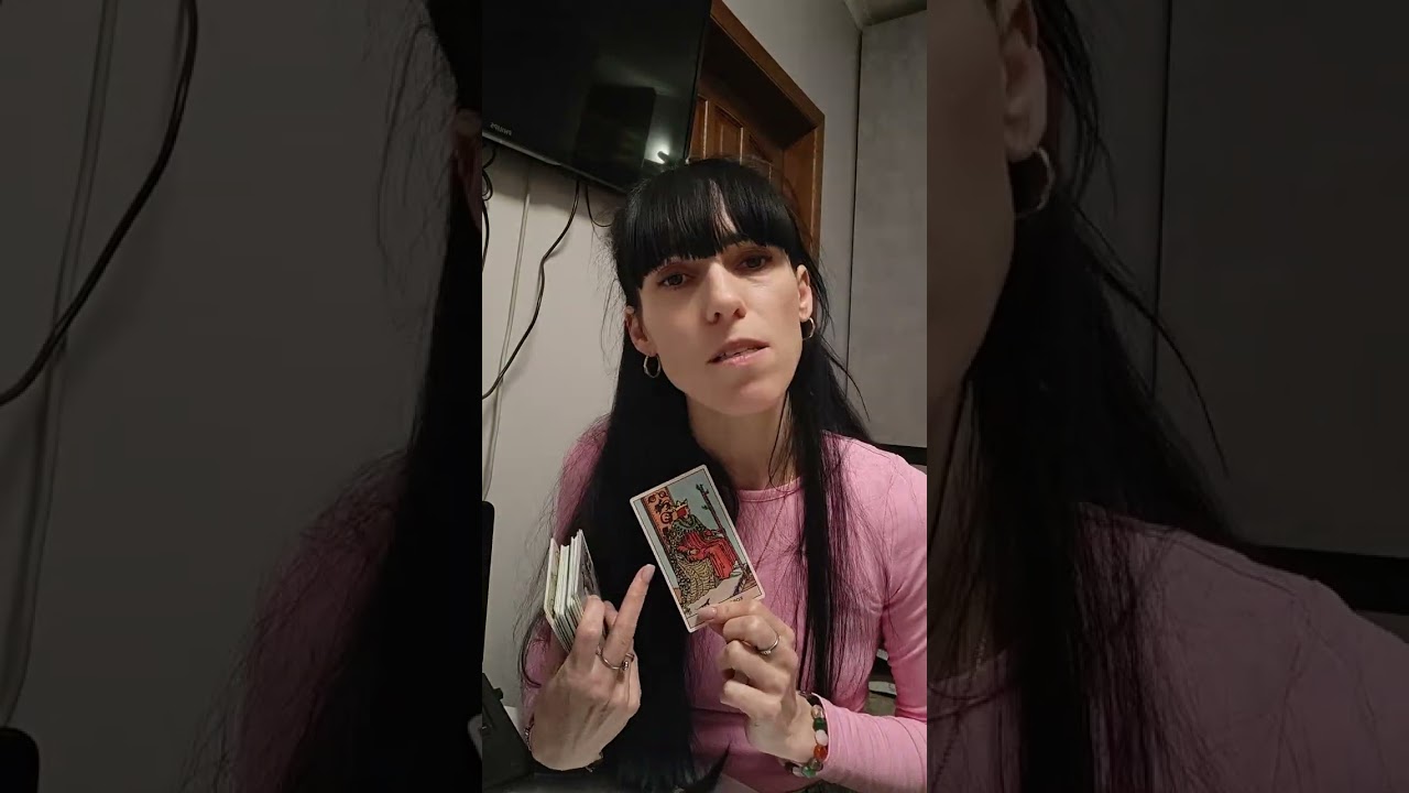ЖДАТЬ ИЛИ ОТПУСТИТЬ?#таро #tarot #тарорасклады #раскладтаро #паузаилиразрыв 