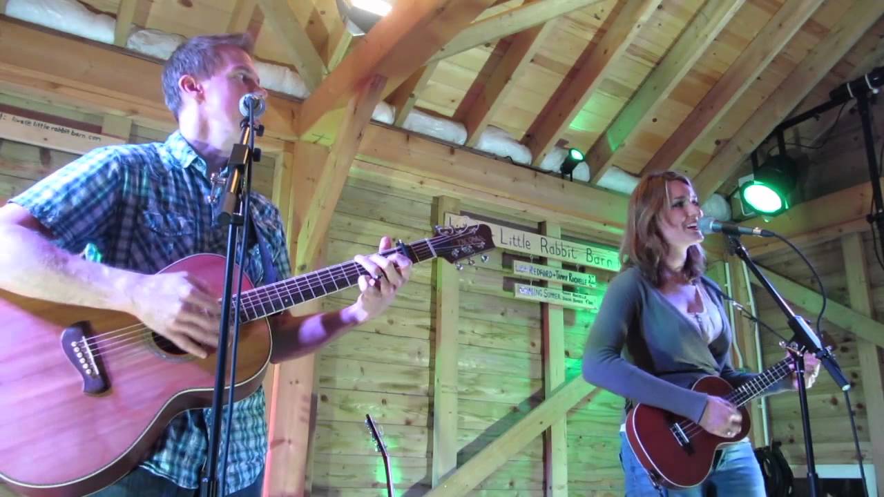Chasing Summer - We Can Be (1+1=1) - Live @ Little Rabbit Barn