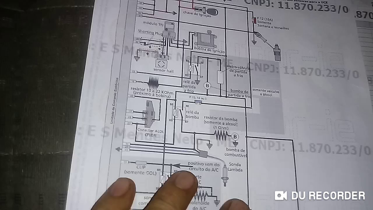Santana efi nao pega e nao liga o relé da bomba,vejam o defeito