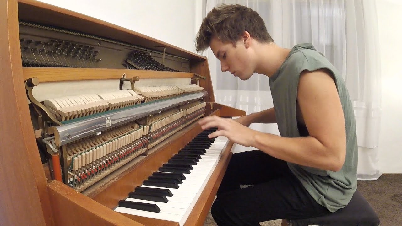 Shawn Mendes - There's Nothing Holdin' Me Back (Piano Cover) by Peter Buka