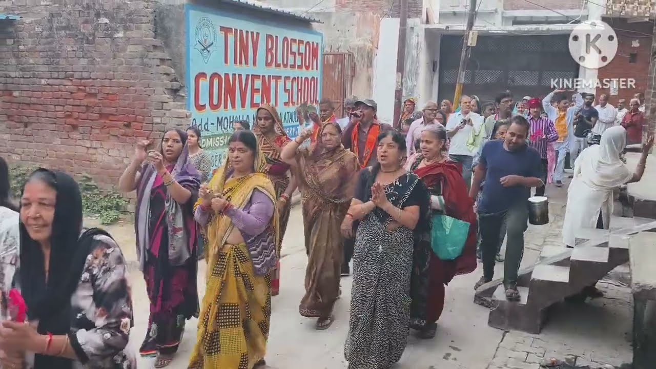 7.3.2026 Shri Radha ki Prabhat feri Atrauli mo9639474717