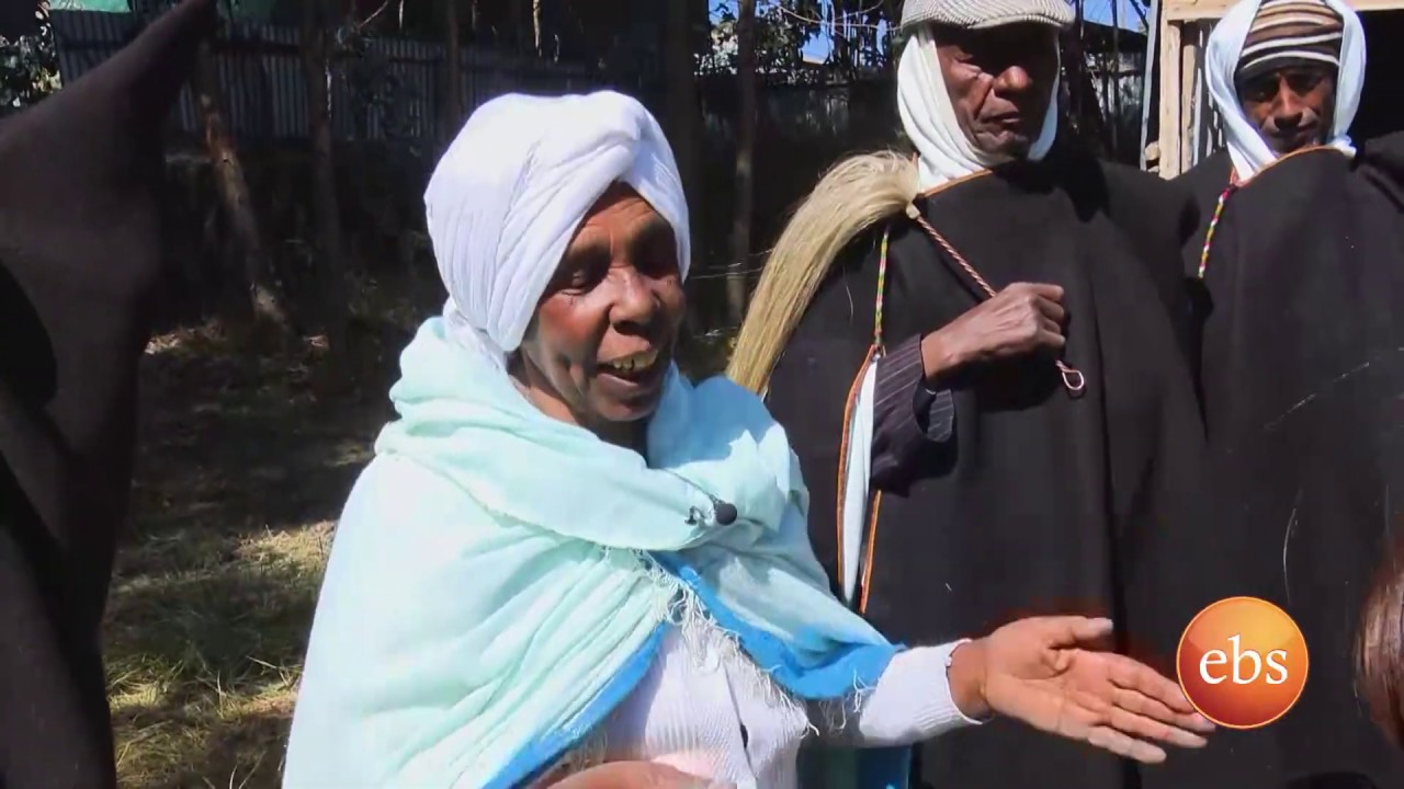 ሰሞኑን አዲስ የበርኖስ ልብስ አዘገጃጀት በደብረብርሐን ልዩ ፕሮግራም /Semonun Addis Ethiopian Bernos Worn By Fathers
