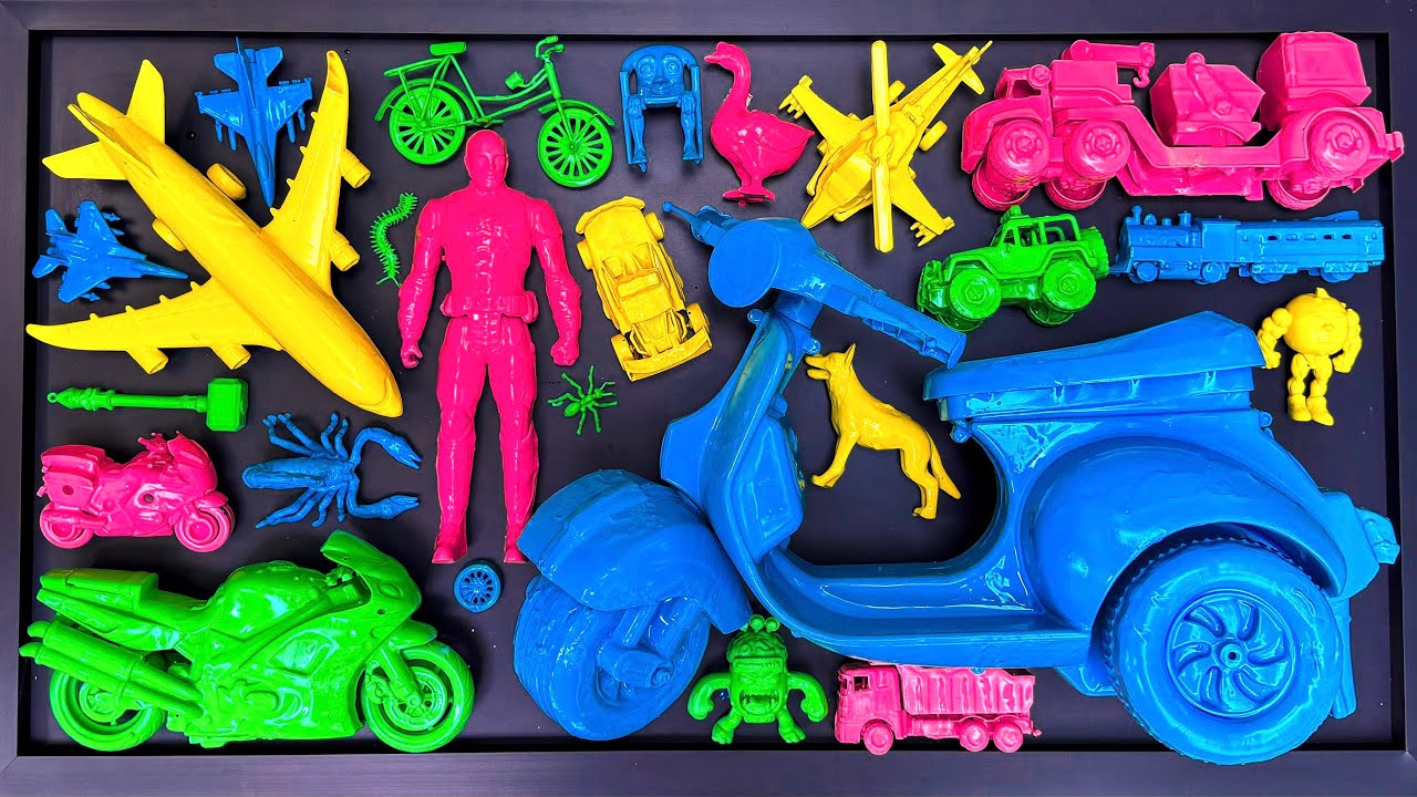 Membersihkan mobil mobilan, motor balap, kereta uap,pesawat terbang, helikopter, truk pasir &anomali