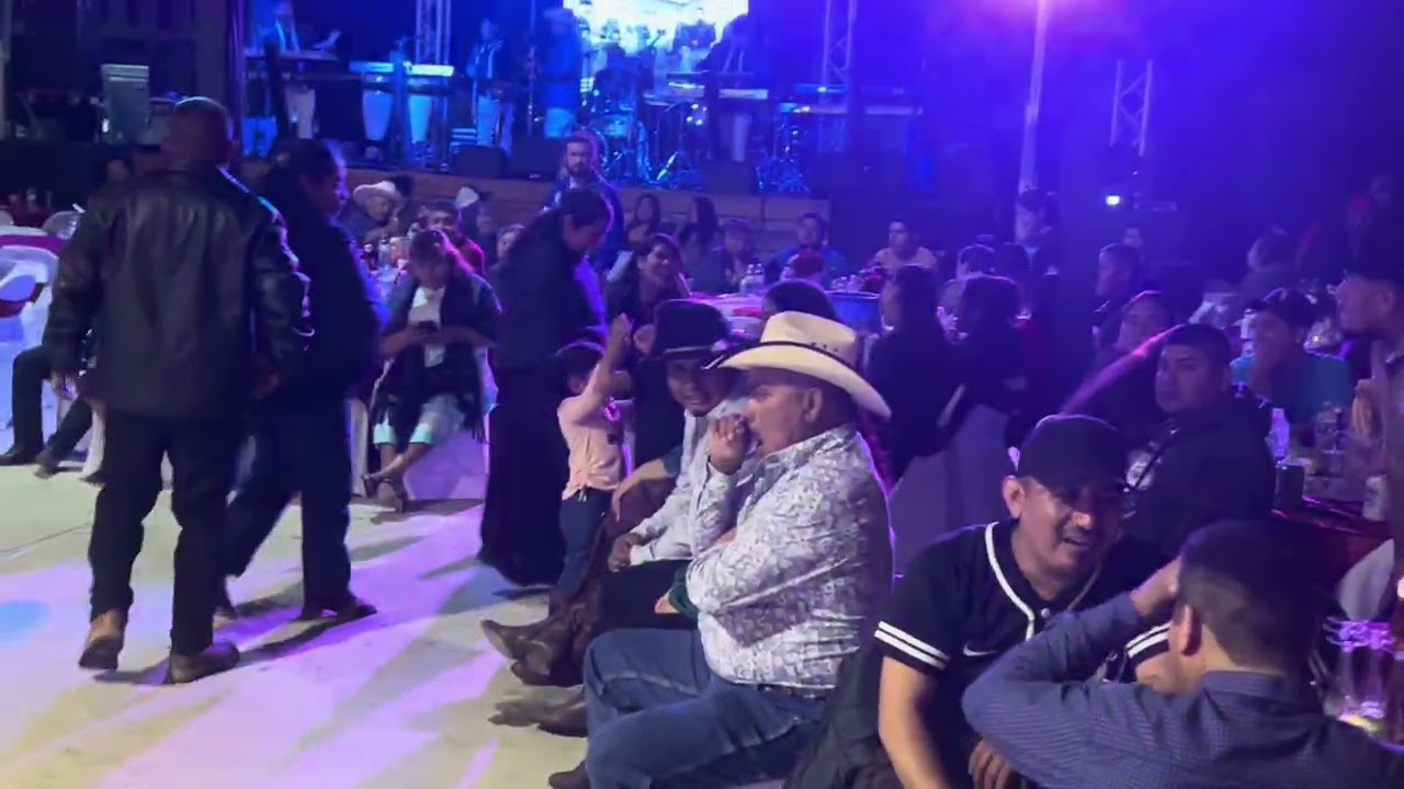 Así no más estuvo la boda en plan  City florida con parientes mx