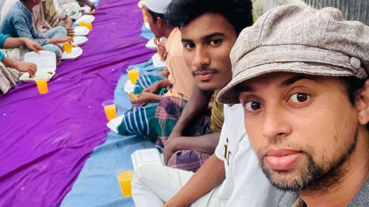 এই প্রথম ইফতার করতে কোথায় গেলাম। 