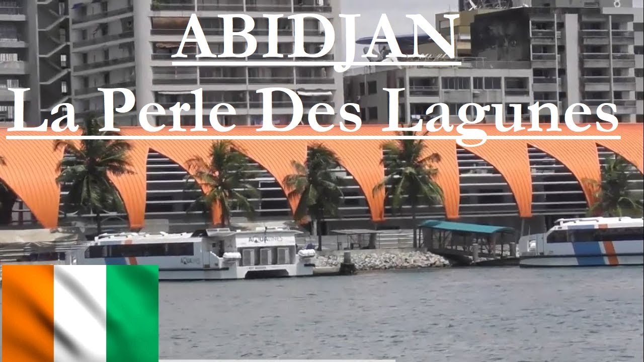 Riding on the Ebri&eacute; lagoon. Abidjan, La Perle des Lagunes ! C&ocirc;te d&rsquo;Ivoire. Petit Manhattan