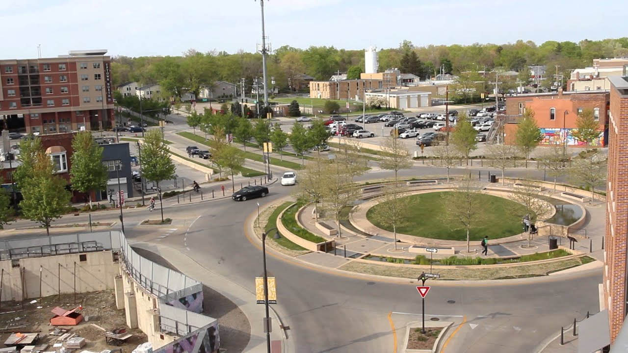 Uptown Circle Traffic Observation