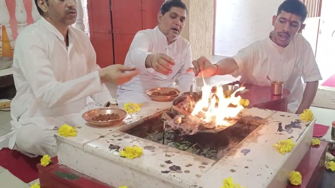 Matangi Havan KamadevHavan KrishnaHavan Attraction By worshiping one gets attractiveness in the face