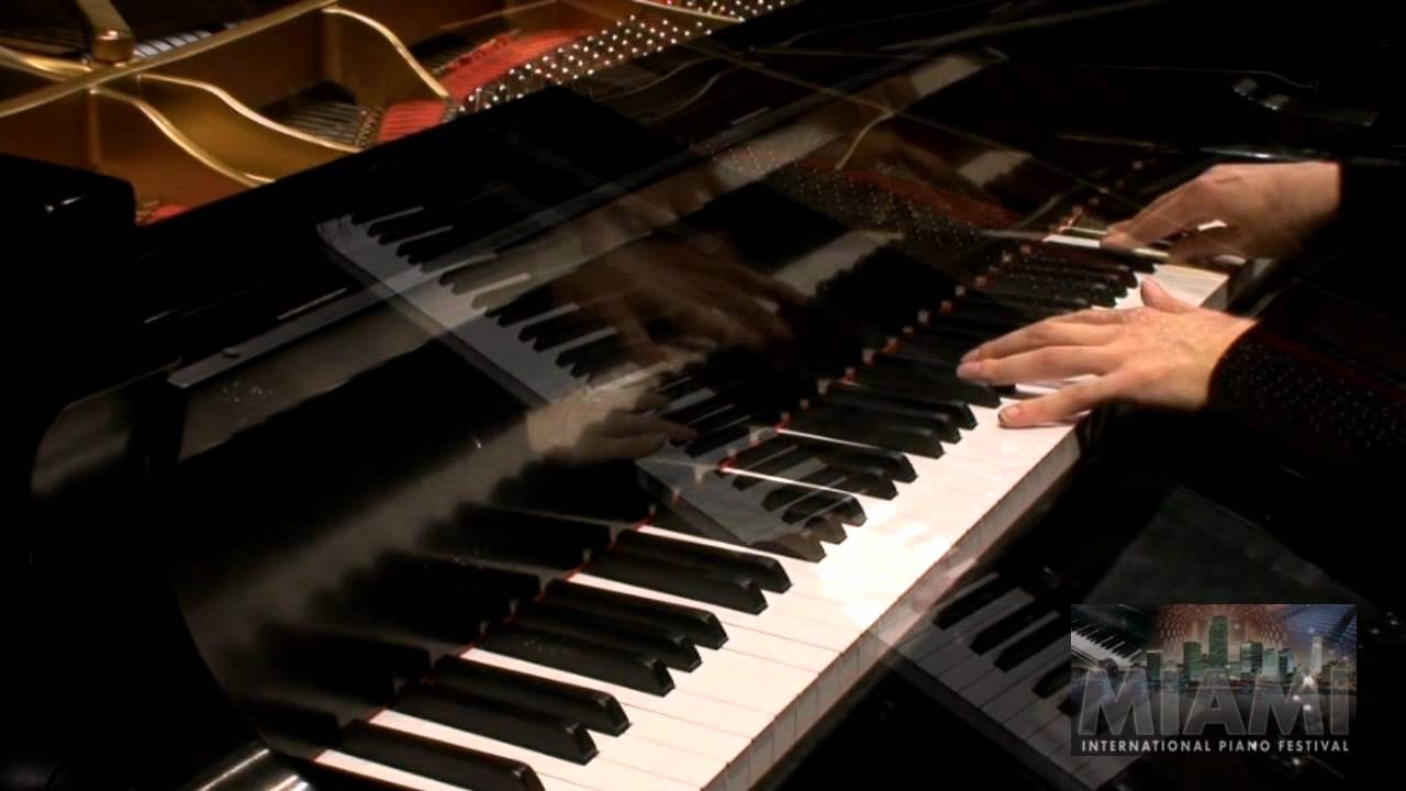 F LISZT GROSSES KONZERTSOLO MISHA DACIC