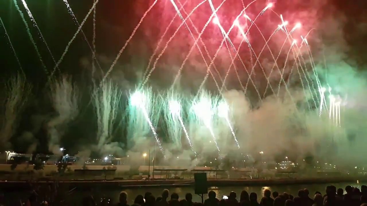 Castillo Piromusical Veles y Vents 2017