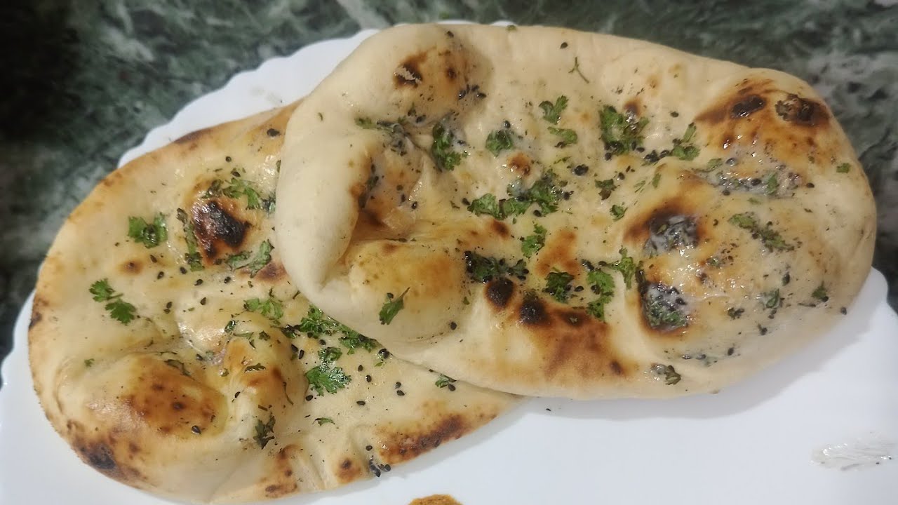 तन्दूरी बटर नान | तन्दूरी नान तवे पर बनाएं | No Tandoor No Oven Perfect Naan Recipe
