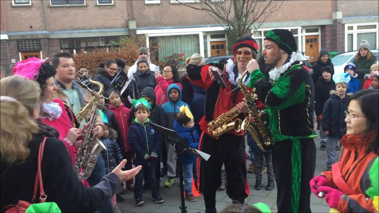 Sinterklaas in HSV School