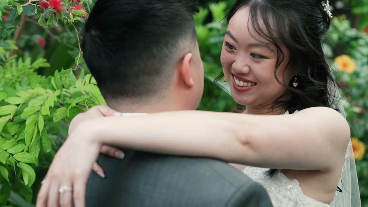 Nicolle & Solomon | Wedding Highlight | The Calgary Zoo, Calgary AB