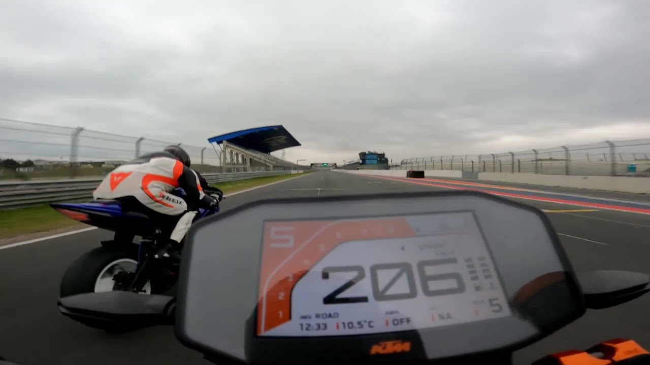 KTM Duke 890R - Zandvoort Track day