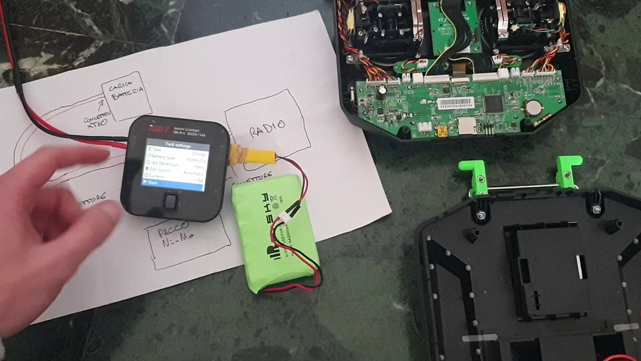 Caricare pacco frsky Ni-MH + qx7 mod per ricarica agile.