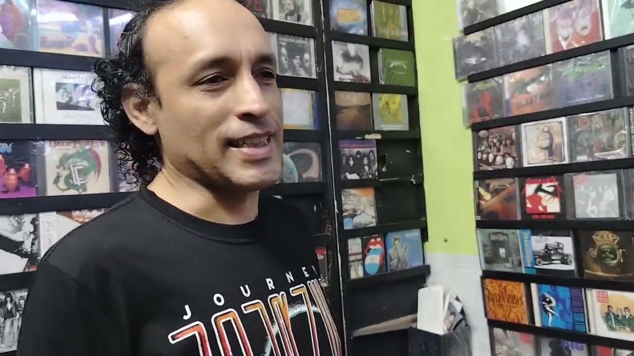 Comprando en Galerías Brasil