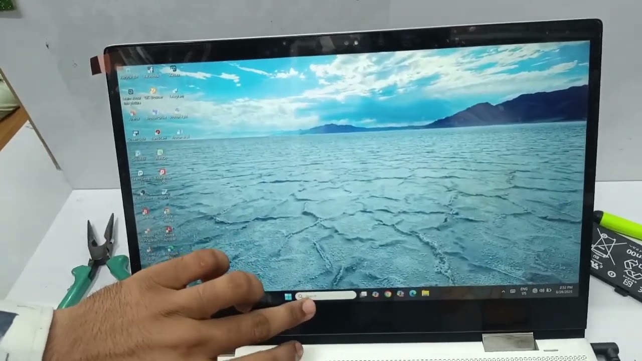 HP Spectre x360 15 / HP ENVY x360 15 (Convertible) Touch Screen Replacement Doorstep in Hyderabad.