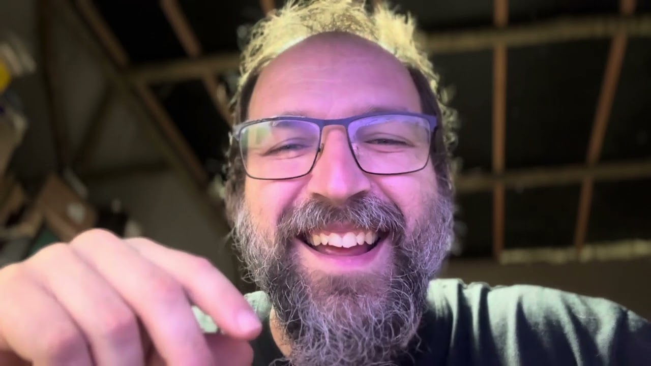 resposta aos comentários: musico não trabalha! é tudo vagabundo mesmo!
