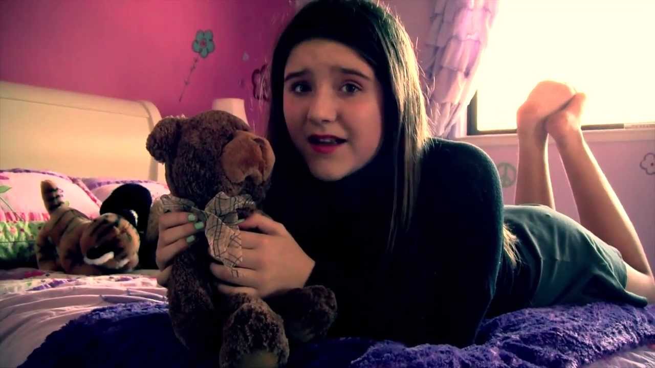 Lorena Andrea - Dancing With My Teddy Bear (Official Music Video)