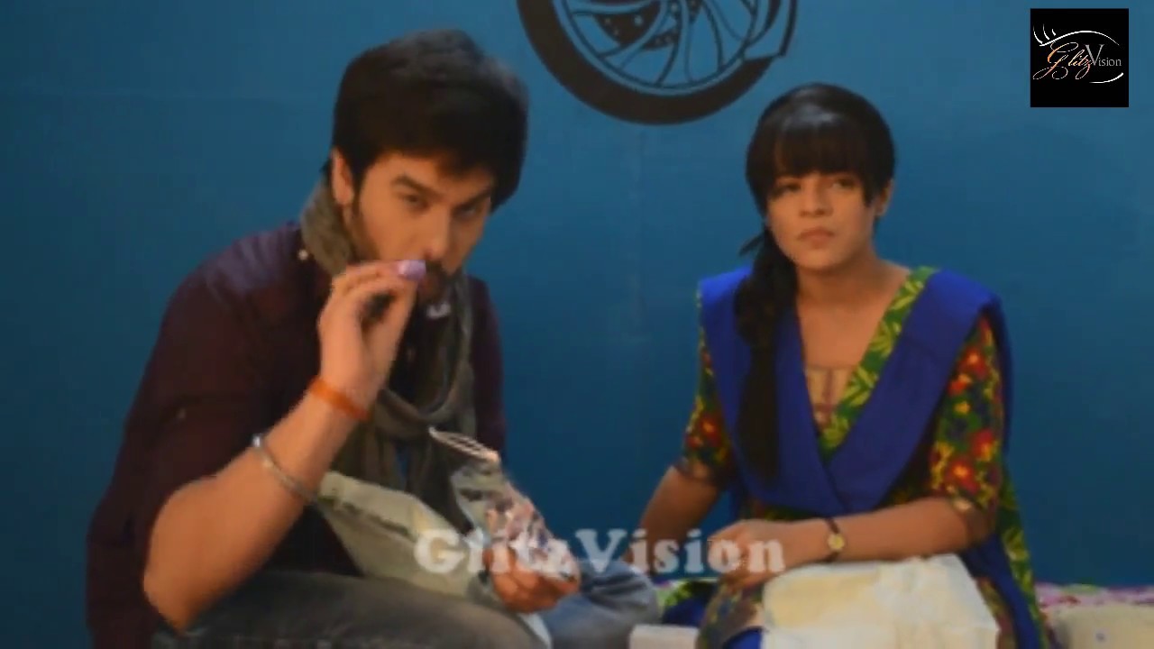 Manish Goplani & Jigyasa Singh's gift segment PART 1 | Thapki Pyaar Ki
