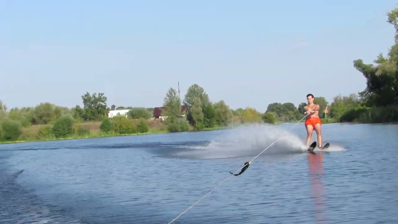 Катание на лыжах по реке Сейм на Волокно часть 2.