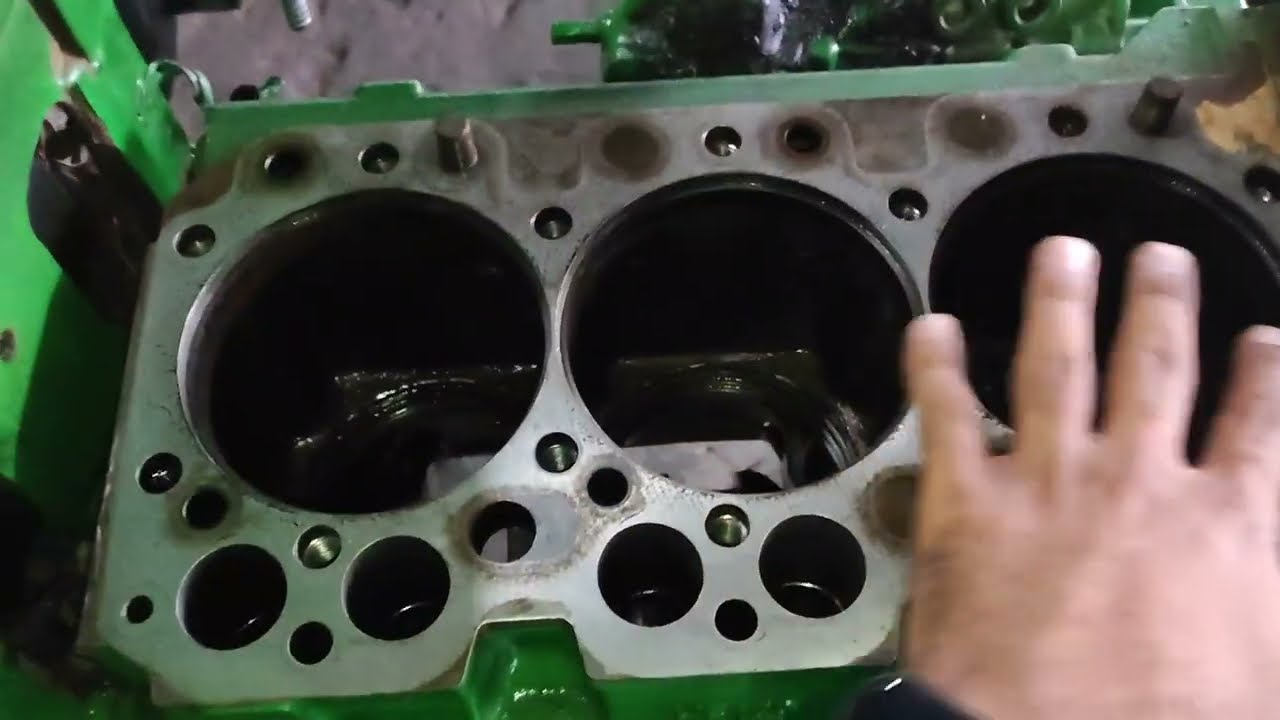 John deere 3029D Engine  पिस्टन कूलिंग स्प्रे जेट क्यों जरूरी है? और यह क्या काम करता है?