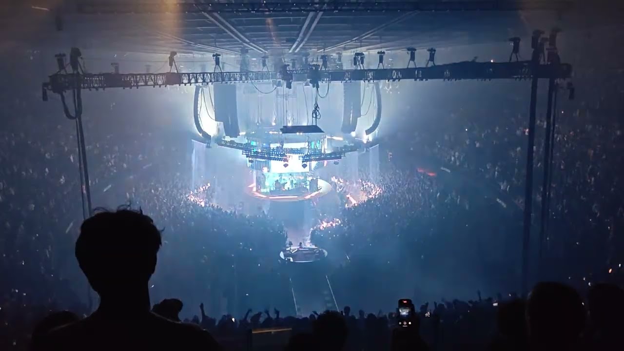 Let It Happen live at Kia Forum